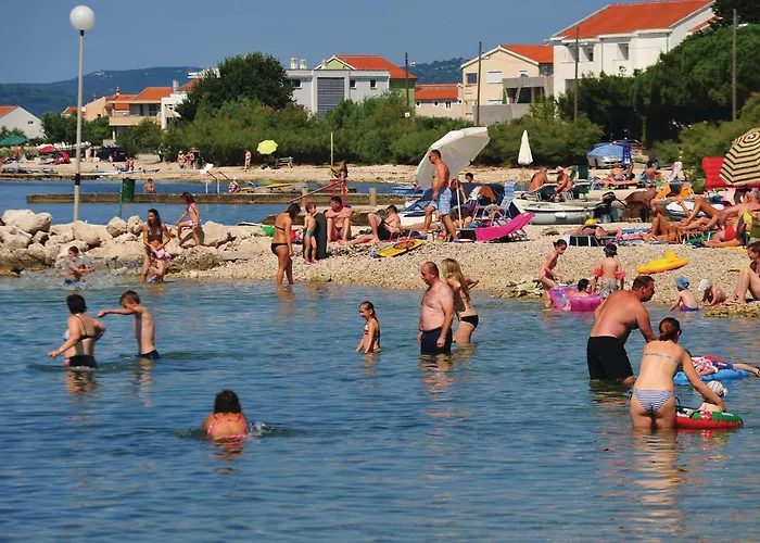 דירה Awesome In ביוגראד נה מורו