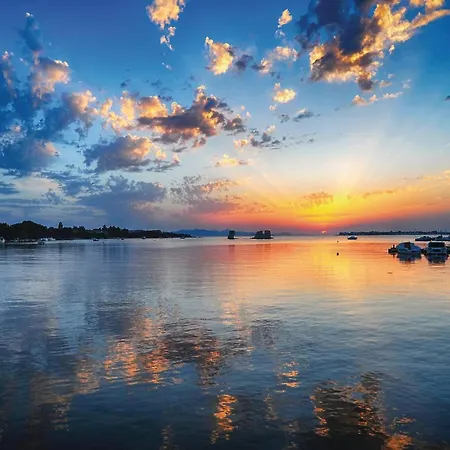 Lägenhet Awesome In *